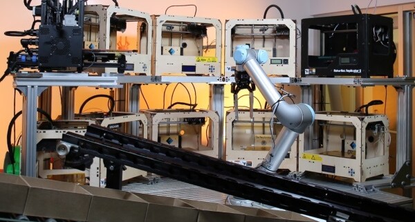 tend ai 人工智能機械臂- 幫3D打印機換物料