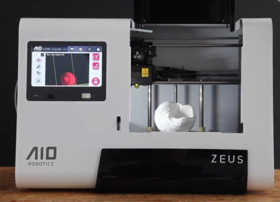 搞創意更輕鬆 - 結合3D 掃描器的3D 打印機