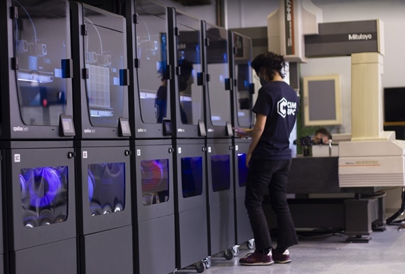 借助3D打印機和智能物料櫃的來提高生產效率？7