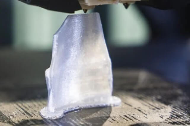 設計師利用3D掃描製作多款創意杯子藝術品